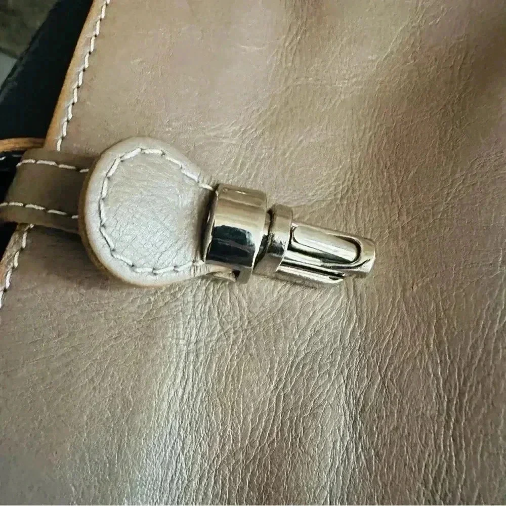NWOT Camilla Crossbody Taupe Calfskin Made In Italy